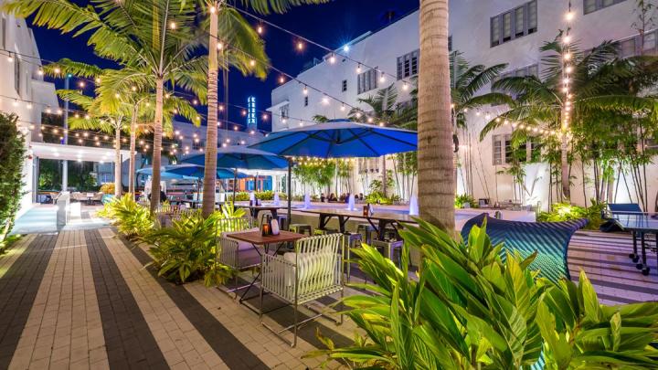 Top 10 Restaurants in North Beach Miami 🍽️
