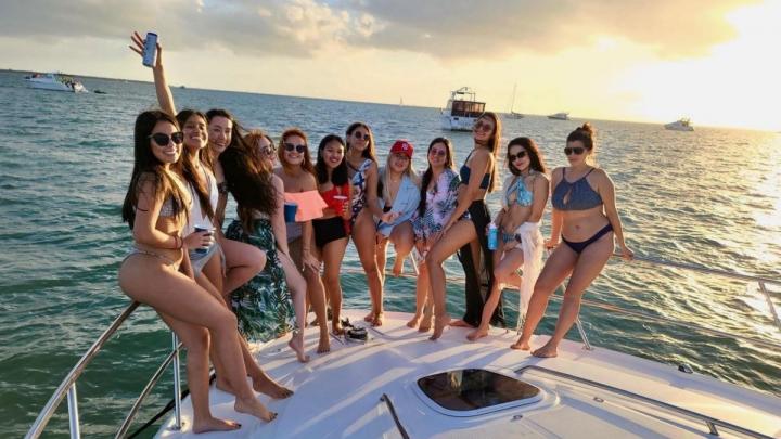 Miami Bachelorette Party Boat Guide: All You Need To Know