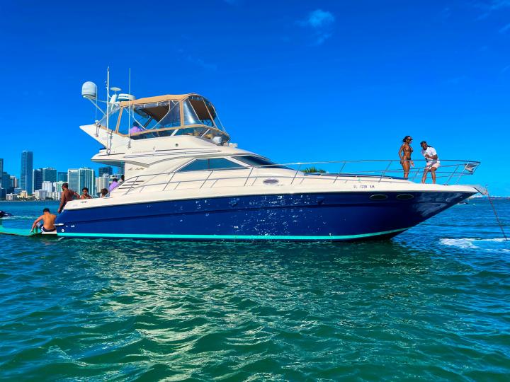 44’ Party Yacht, Miami, Bluetooth Audio, Miami River and Island Cruise, Paddleboards
