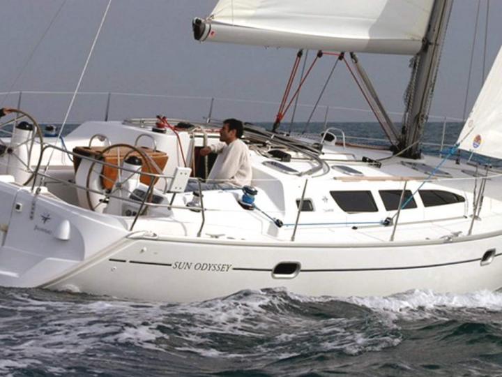 The best sailboat rental in Vodice, Croatia - amazing sailboat for rent.