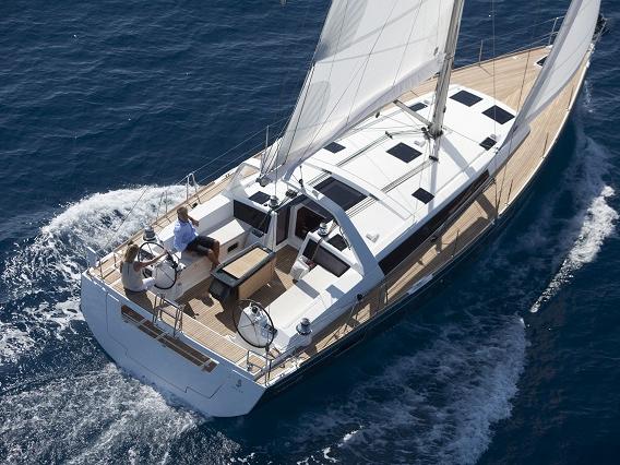 A yacht for rent in Croatia, Split region - create a vacation for your friends or family on a boat you will not forget!.