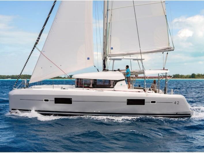 Yacht charter in Grenada, Caribbean Netherlands - a 6 guests Catamaran for rent.