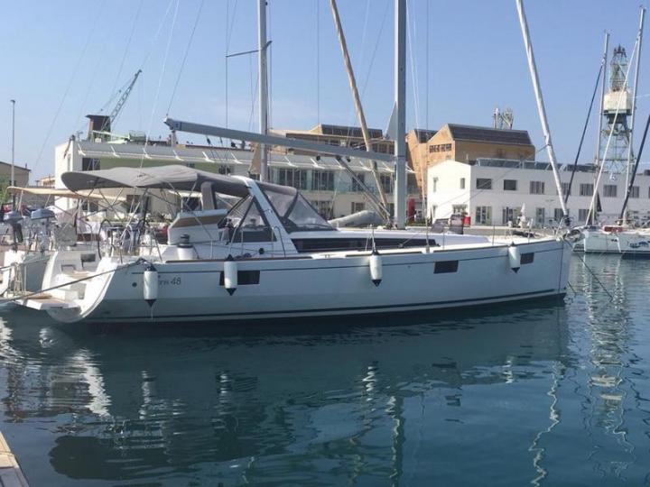 Yacht charter in Trogir, Croatia - rent a 10-guest sail boat.