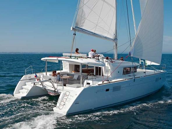 Cruise the beautiful waters of Key West, United States aboard this great boat for rent.