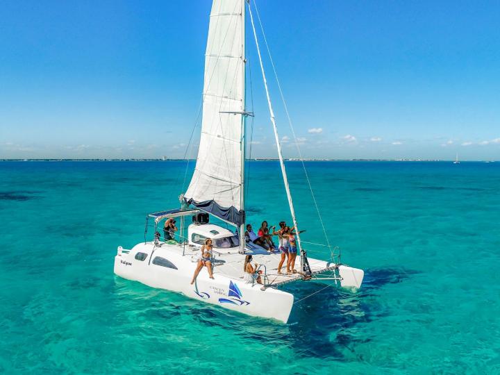Private Isla Mujeres Catamaran Tour From Cancun with Open Bar