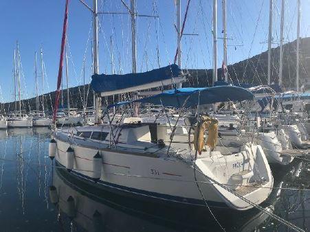 Yacht charter in Novi Vinodolski, Croatia for up to 4 guests.