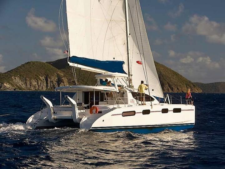 Top catamaran charter in Airlie Beach, Australia - rent a boat for up to 8 guests.