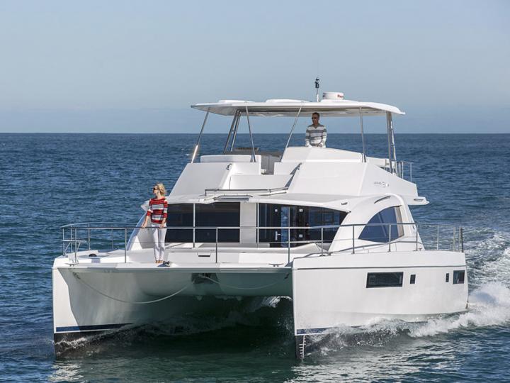 Rent a boat in Cartagena, Colombia - a yacht charter for up to 6 guests.