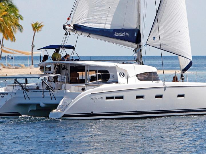 Rent a catamaran in Athens, Greece and enjoy a yacht charter like never before.