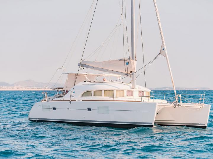Yacht charter in Corfu, Greece - rent a catamaran for up to 8 guests.