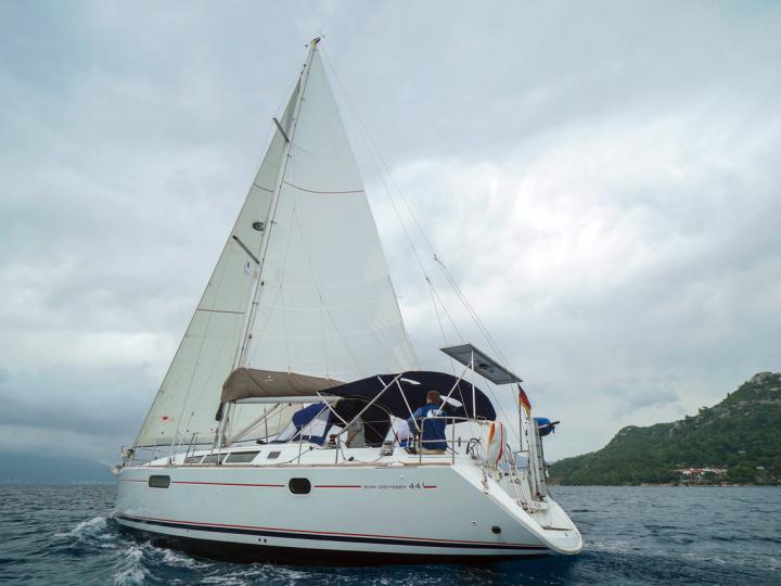 Rent a boat in Marmaris, Turkey. Enjoy a yacht charter vacation.