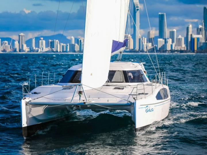 Catamaran for rent in Airlie Beach, Australia. Enjoy a great sailing experience with up to 8 guests.