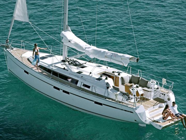 Sibylla - a 47ft boat for rent in Napoli, Italy. Enjoy a great yacht charter for 8 guests.