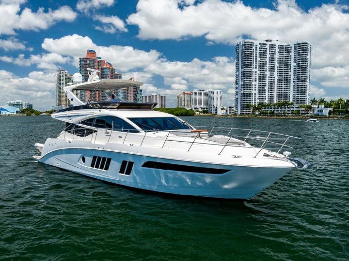 Sea Ray L650 Fly 2016