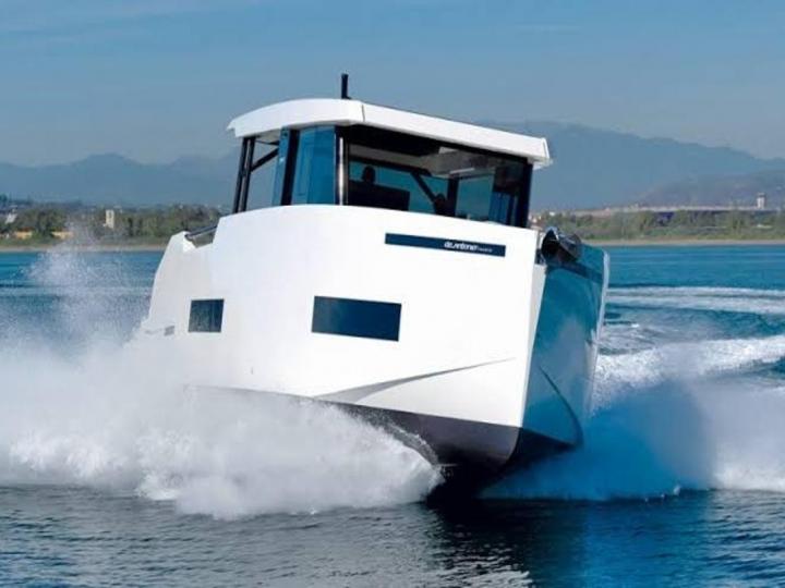 Palm Beach Luxury Yacht Experience
