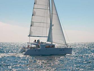 Top Catamaran boat charter in Le Marin, Caribbean Netherlands - rent a Catamaran for up to 8 guests. ORMINDO - 46ft.