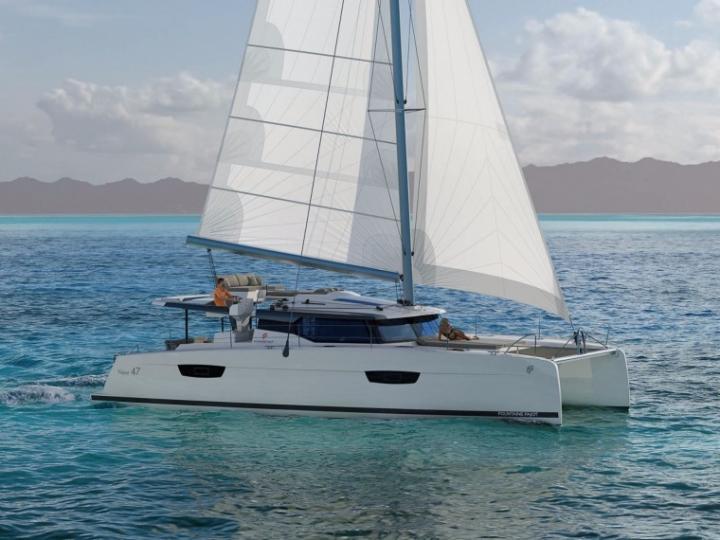 Discover sailing in Scrub Island, British Virgin Islands, with a 6 cabins catamaran for rent.