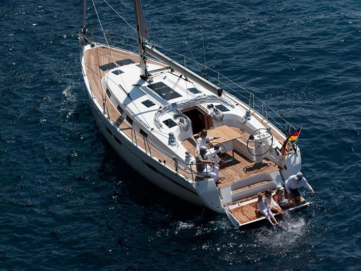 Boat for rent & yacht charter in Skiathos, Greece.