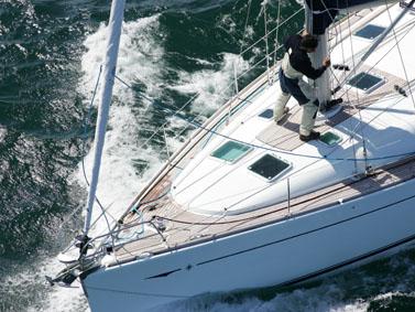 Boat for rent in Toscana, Italy - book a yacht charter for a perfect family vacation.