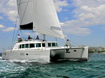 Catamaran for rent in Lavrio, Greece - Enjoy a great yacht charter.