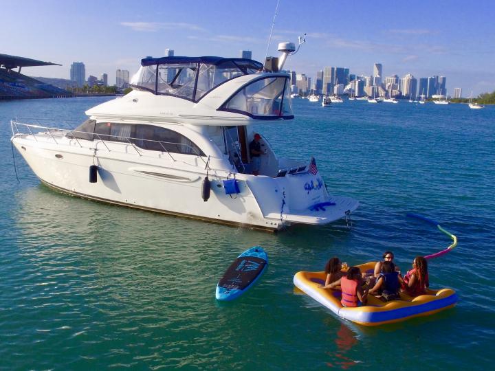 Luxury Yachting Experience! 45' Meridian