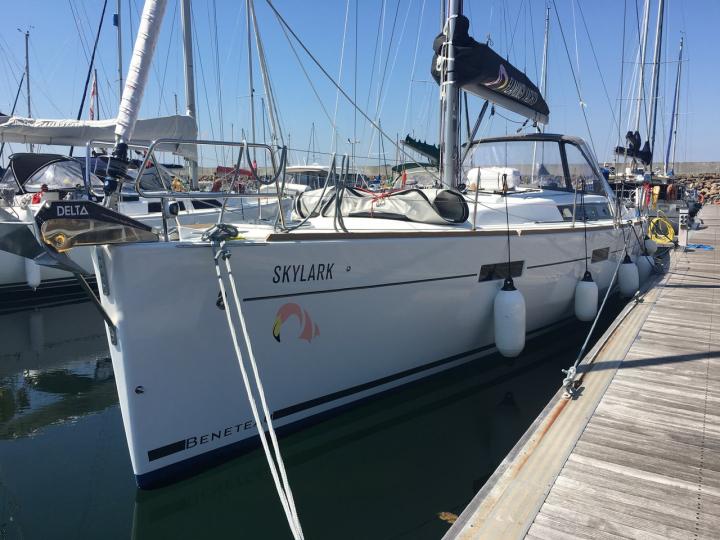 Affordable sail boat for rent in Largs, United Kingdom.