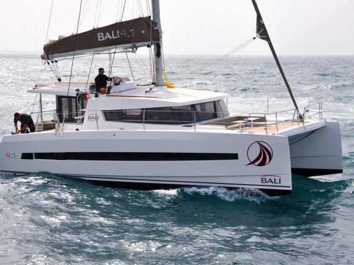 Rent a 41ft catamaran in Split, Croatia and enjoy a yacht charter trip like never before.