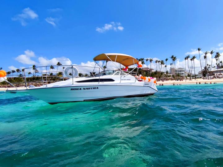 Private yacht trip in Bavaro Punta Cana