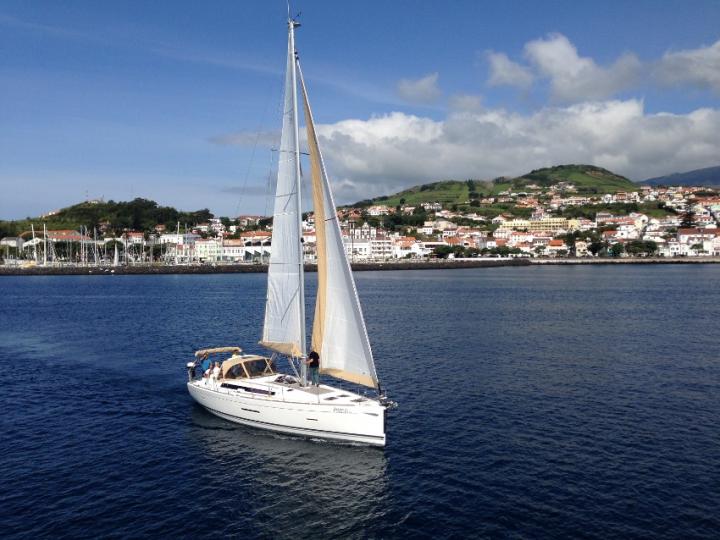 A great boat for rent - discover all Ponta Delgada, Portugal can offer aboard a sail boat.