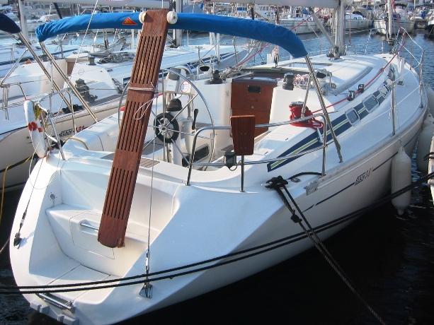 Great sailboat rental in Vodice, Croatia - the ultimate vacation trip on a yacht charter for 6 guests.