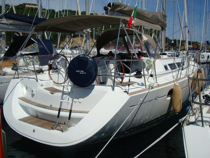 Sail on a rent a boat in Portisco, Italy - the best vacation trip with your friends or family on a yacht charter.