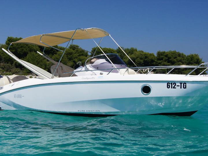 Boat for rent in Sukošan, Croatia. Enjoy a great yacht charter for 2 guests.