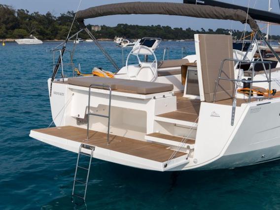 New and beautiful boat rental in Rogoznica, Croatia - set sails on an amazing yacht charter.