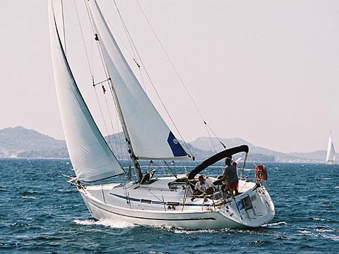 Rent a boat in Skiathos, Greece - a perfect vacation yacht charter.