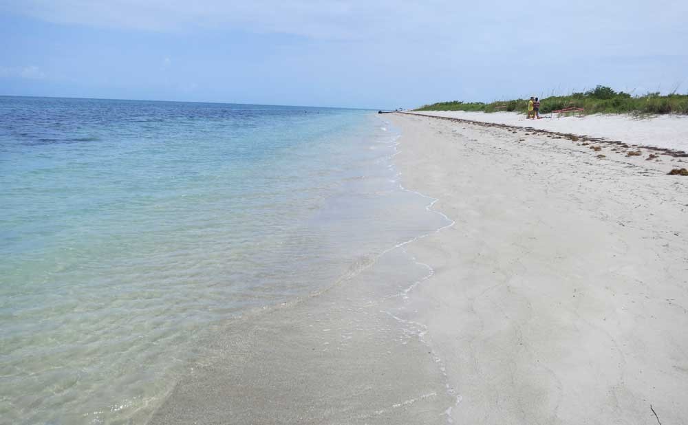 empty-beach-bill-baggs-cape-florida